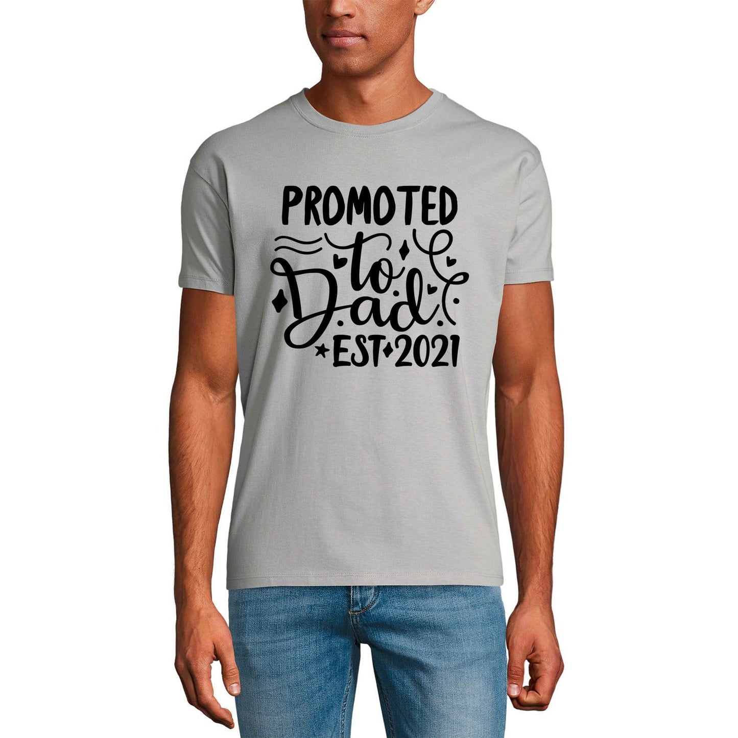 ULTRABASIC Men's Graphic T-Shirt Promoted to Dad Est 2021 - Gift For Father's Day