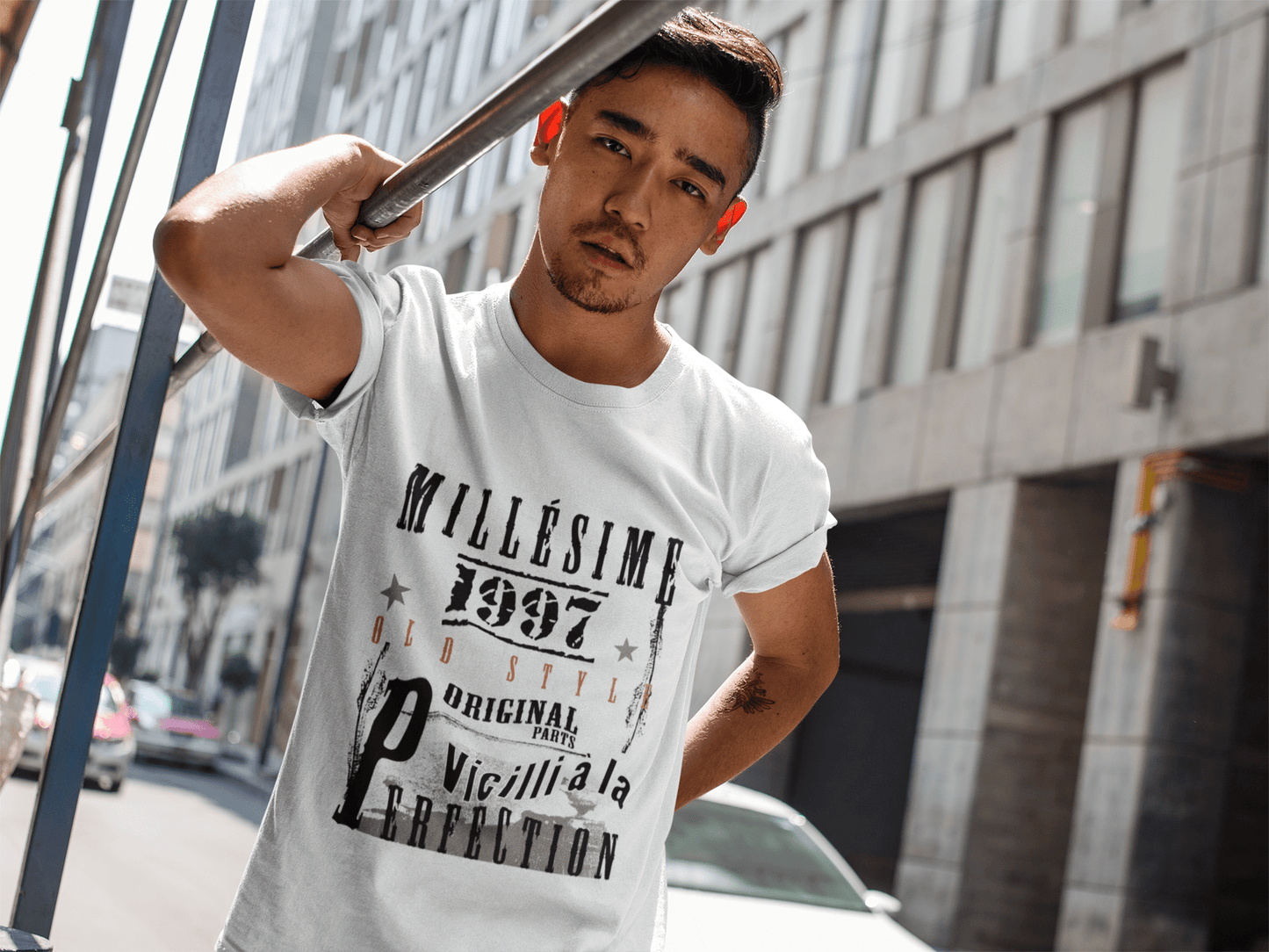 1997,birthday gifts for him,birthday t-shirts,Men's Short Sleeve Round Neck T-shirt , FR Vintage White Men's 00135