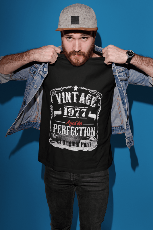 1977 Vintage Aged to Perfection Men's T-shirt Black Birthday Gift Round Neck00490