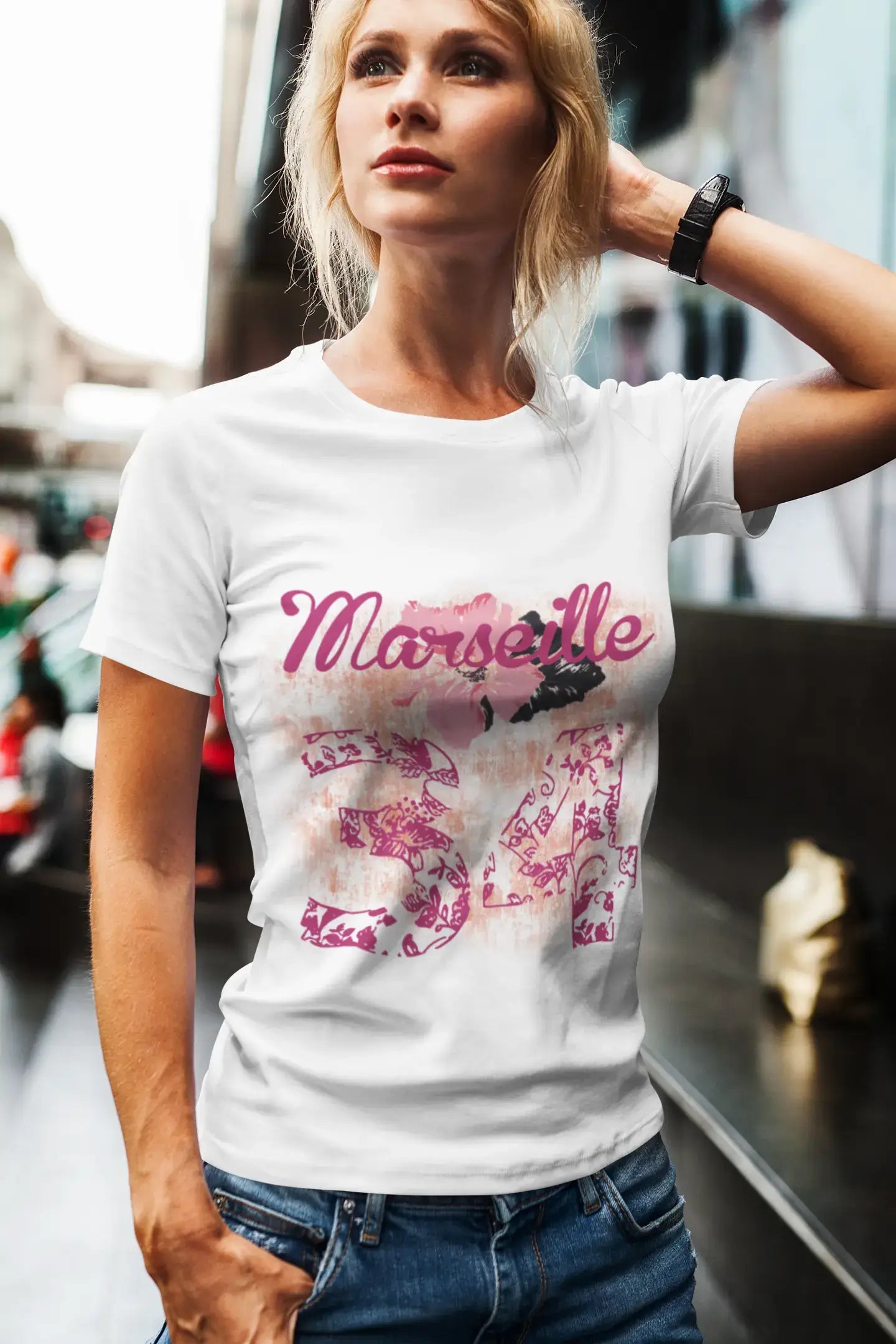 34, Marseille, Stadt mit Nummer, Damen-Kurzarm-Rund-T-Shirt in Weiß 00008