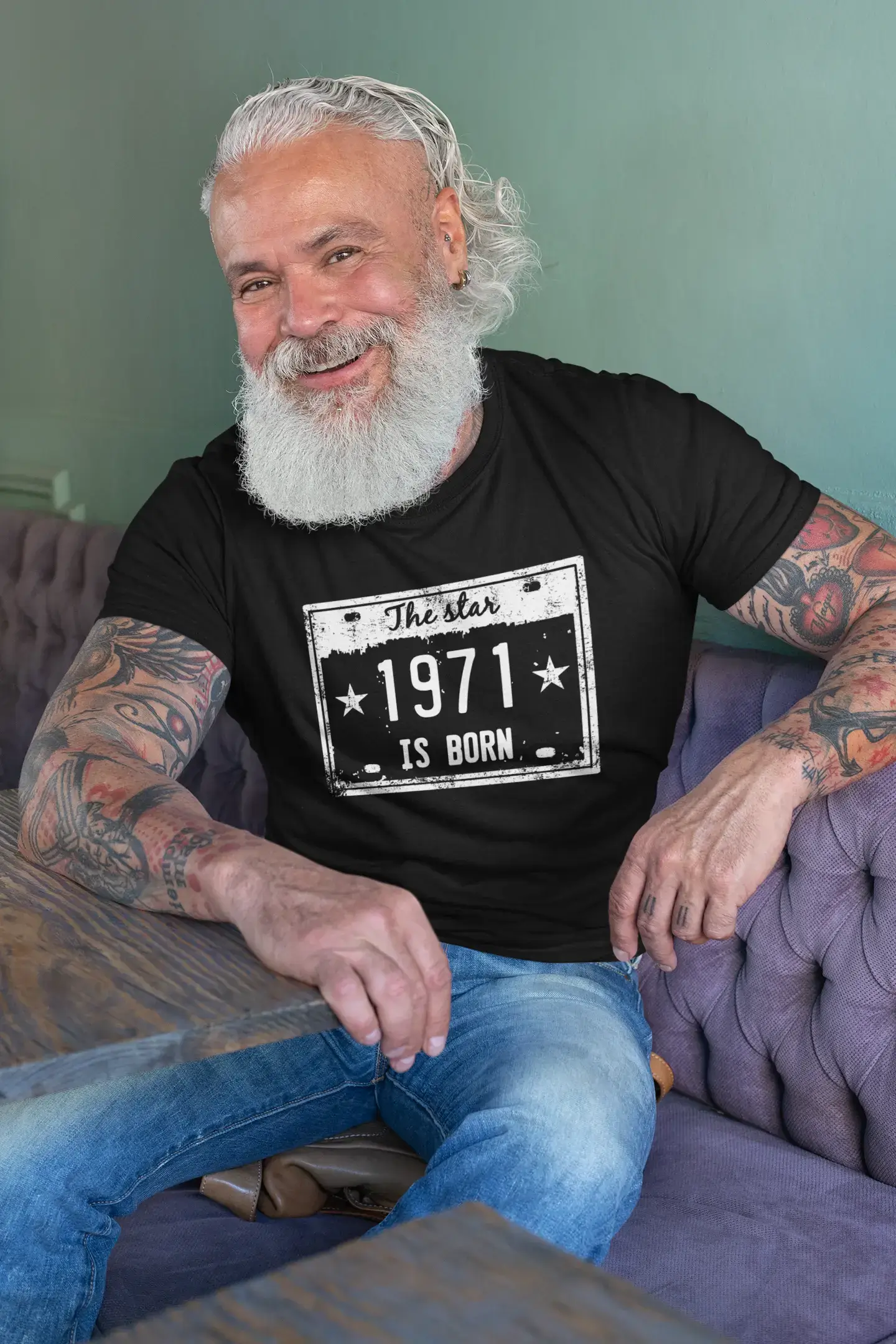 The Star 1971 is Born Men's T-shirt Black Birthday Gift 00452