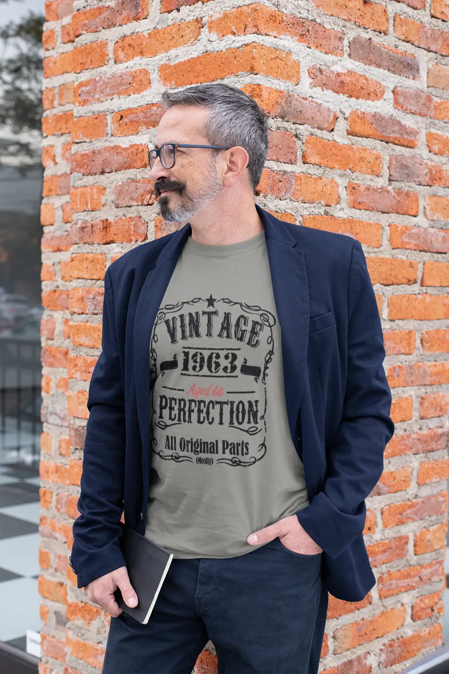 1963 Vintage Aged to Perfection Men's T-shirt Grey Birthday Gift 00489