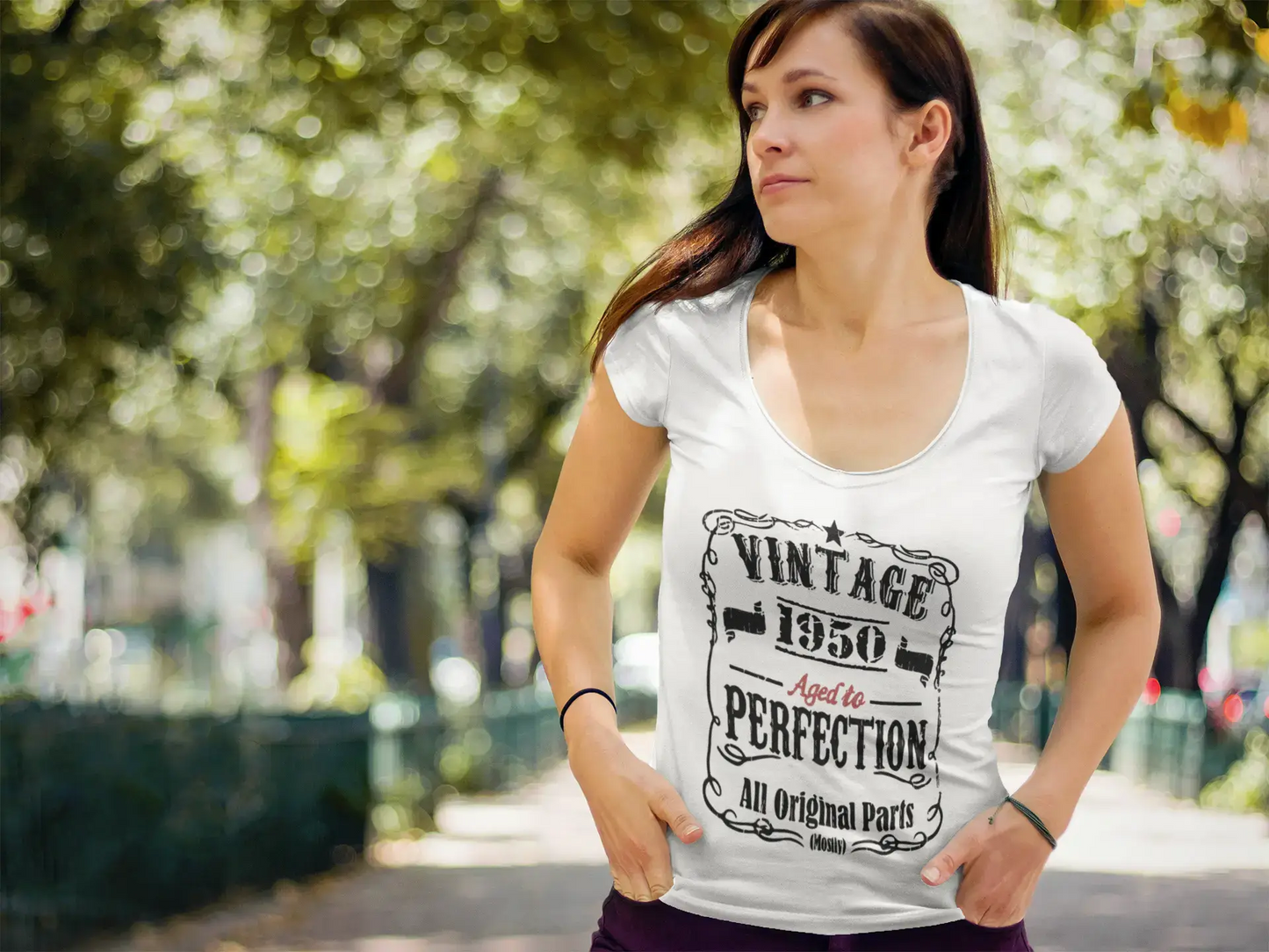 1950 Vintage Aged to Perfection Women's T-shirt White Birthday Gift 00491