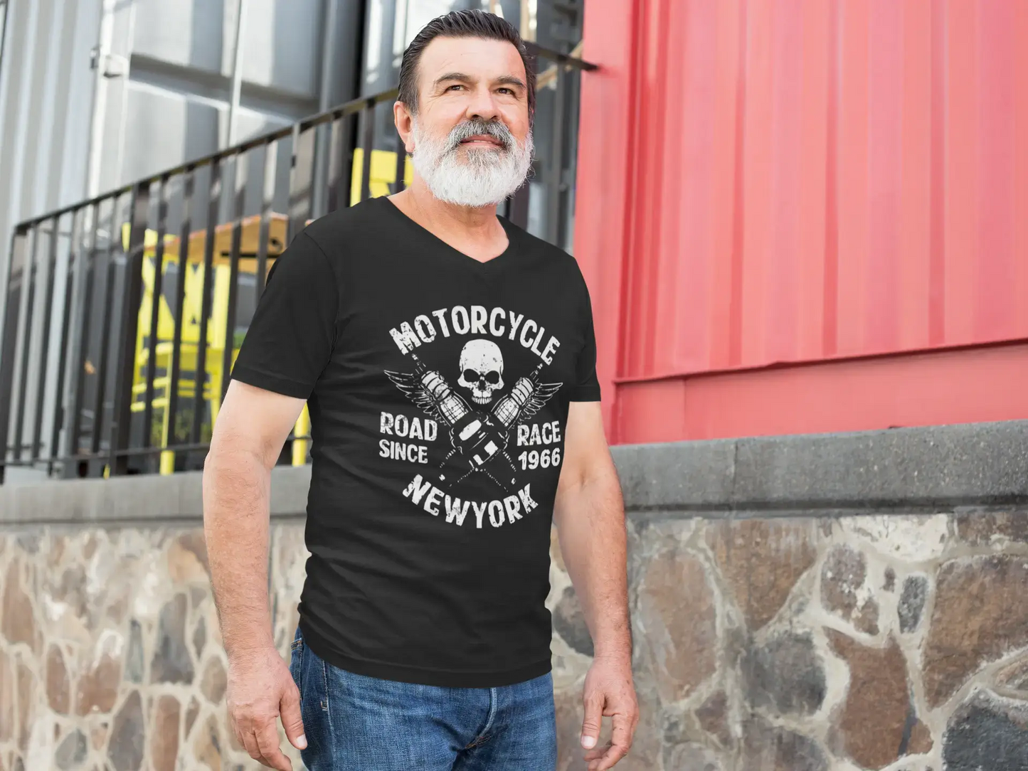 Grafisches Herren-T-Shirt mit V-Ausschnitt, Motorradrennen seit 1966, tiefschwarz