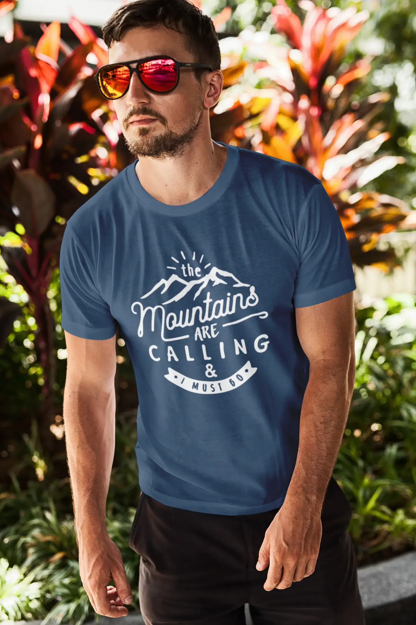 ULTRABASIC - Graphic Printed Men's The Mountains Are Calling And I Must Go Hiking Tee Bottle Green