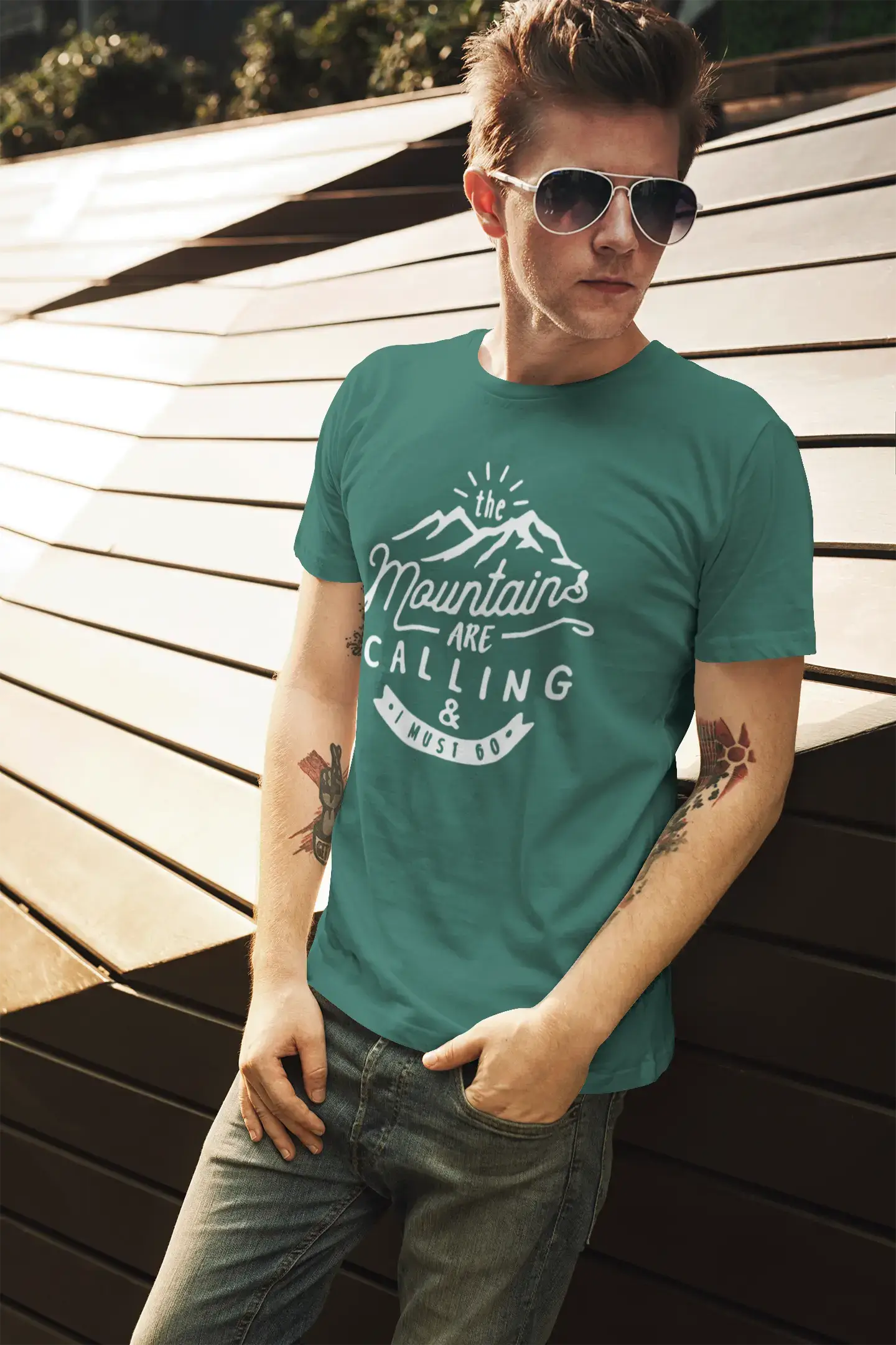 ULTRABASIC - Graphic Printed Men's The Mountains Are Calling And I Must Go Hiking Tee Emerald