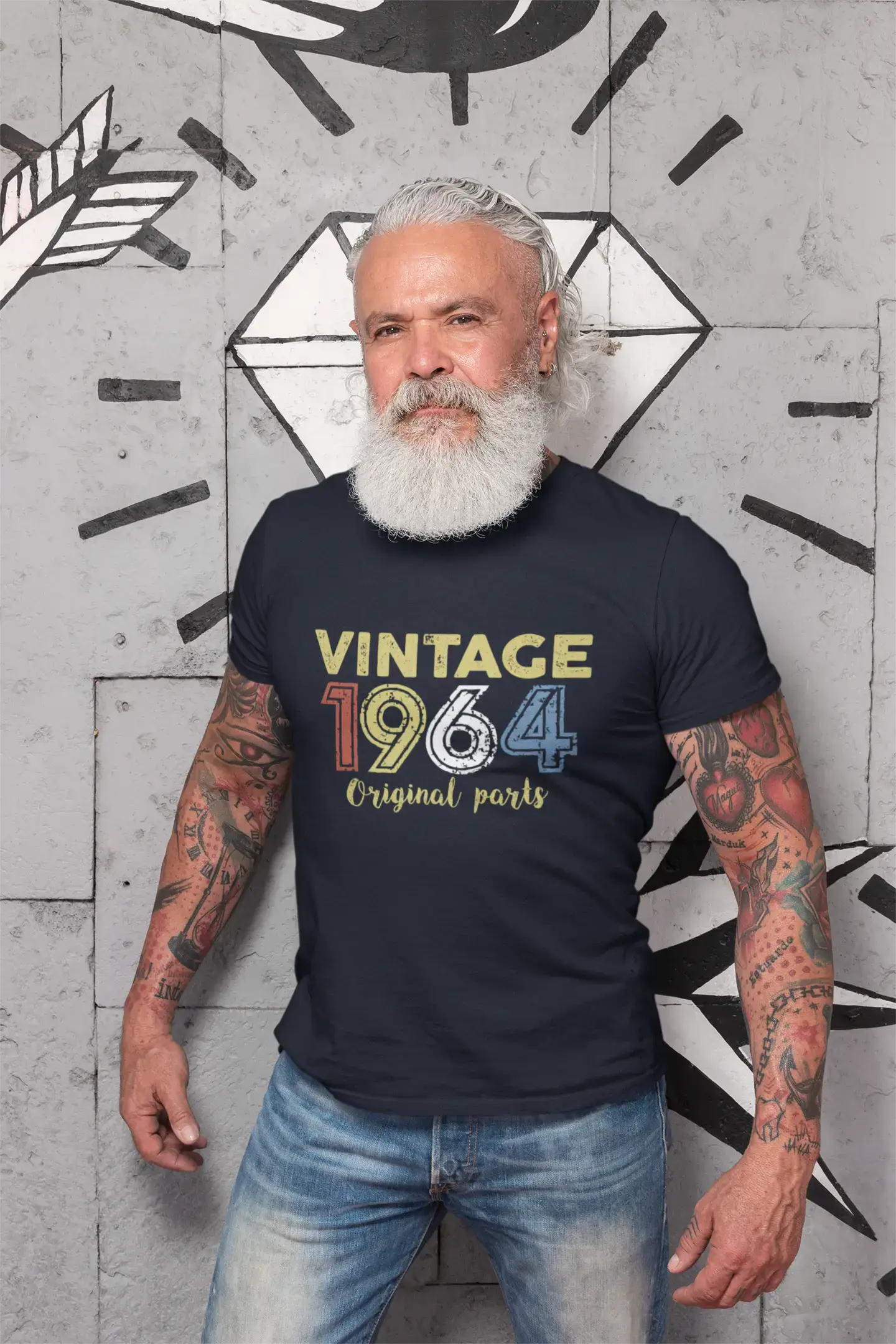 ULTRABASIC - Graphic Printed Men's Vintage 1964 T-Shirt Deep Black