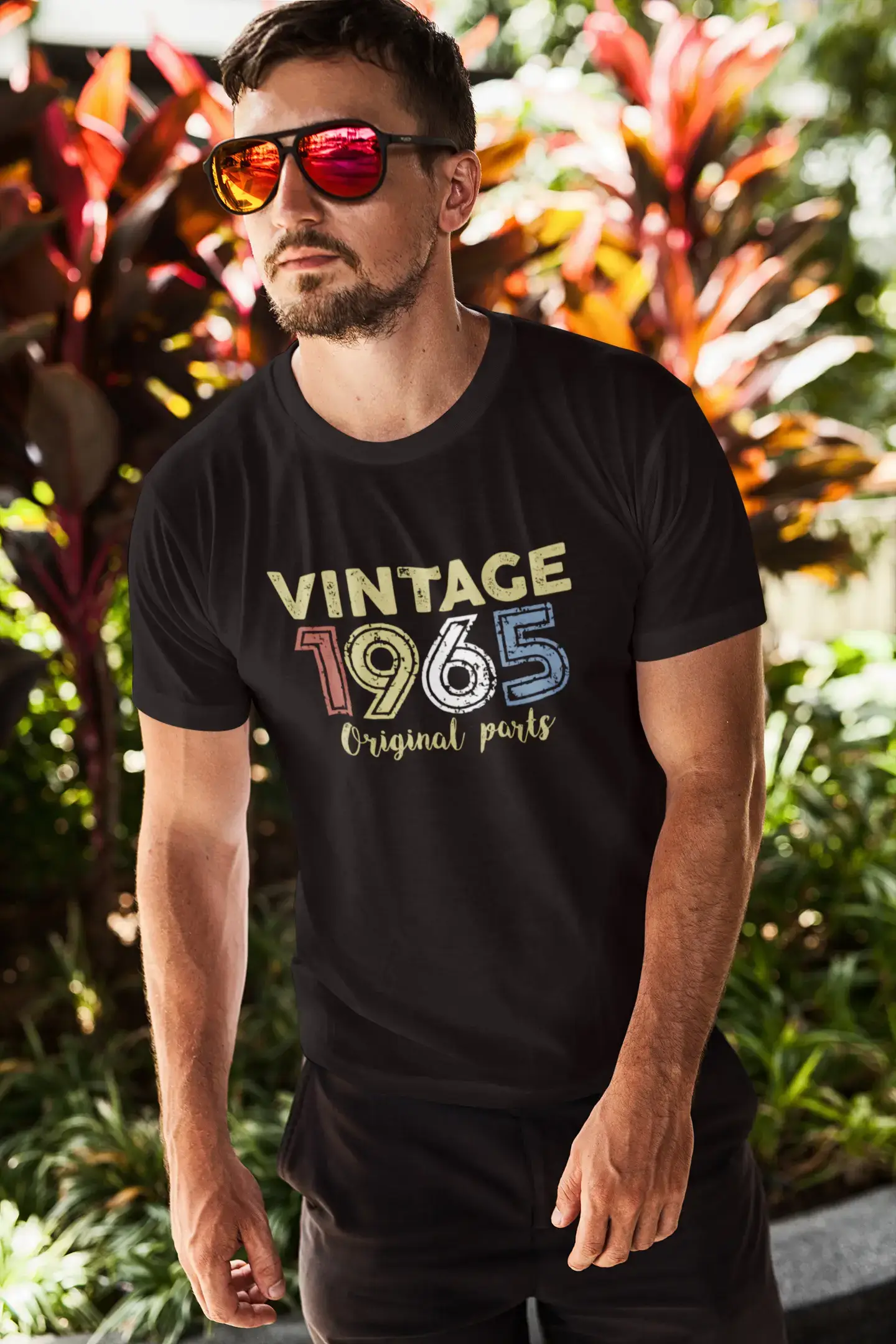 ULTRABASIC - Graphic Printed Men's Vintage 1965 T-Shirt Deep Black