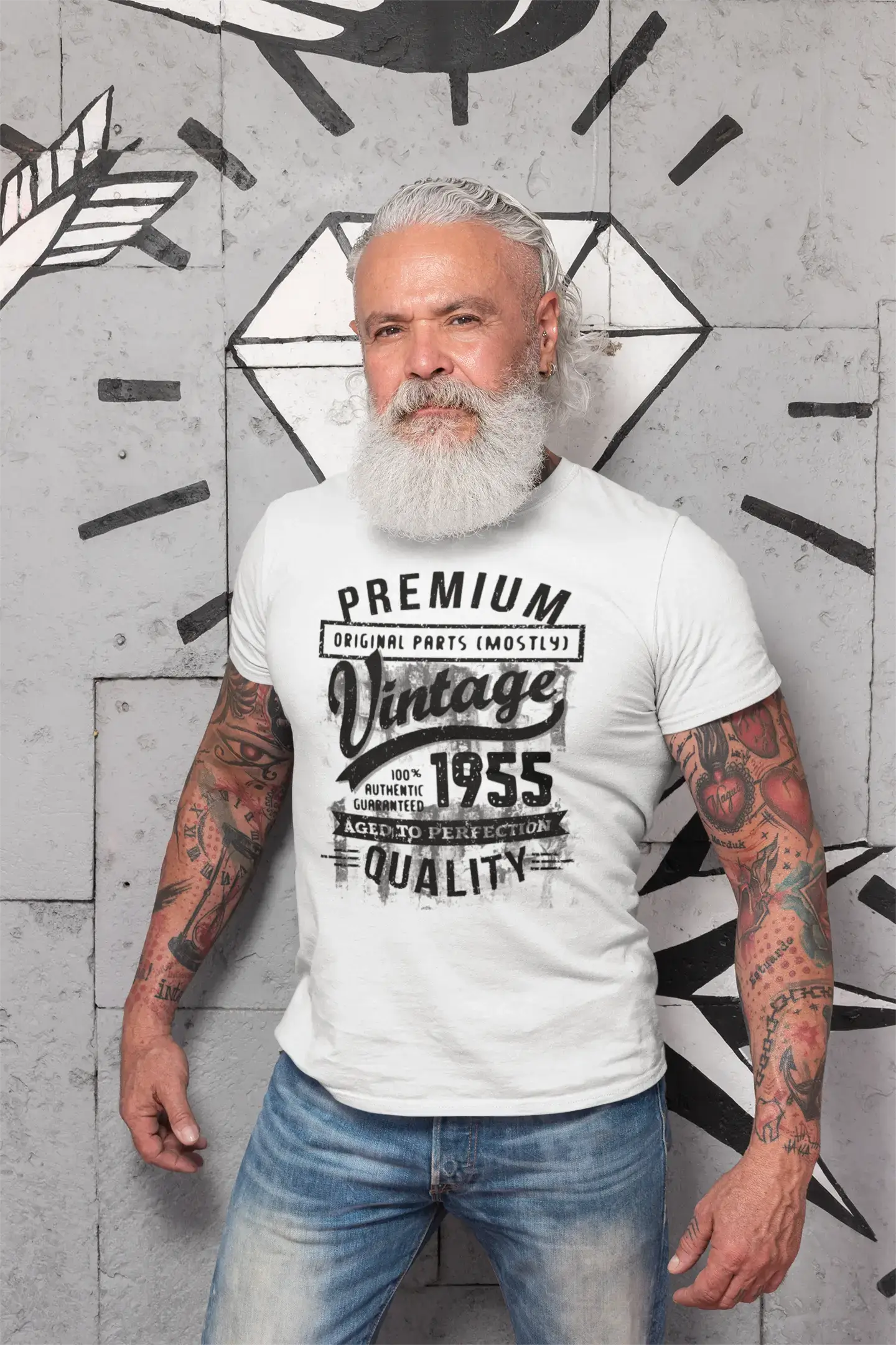 ULTRABASIC – <span>Grafisches</span> <span>Herren</span> -T-Shirt „1955 Aged to Perfection“ <span>als</span> <span>Geburtstagsgeschenk</span>
