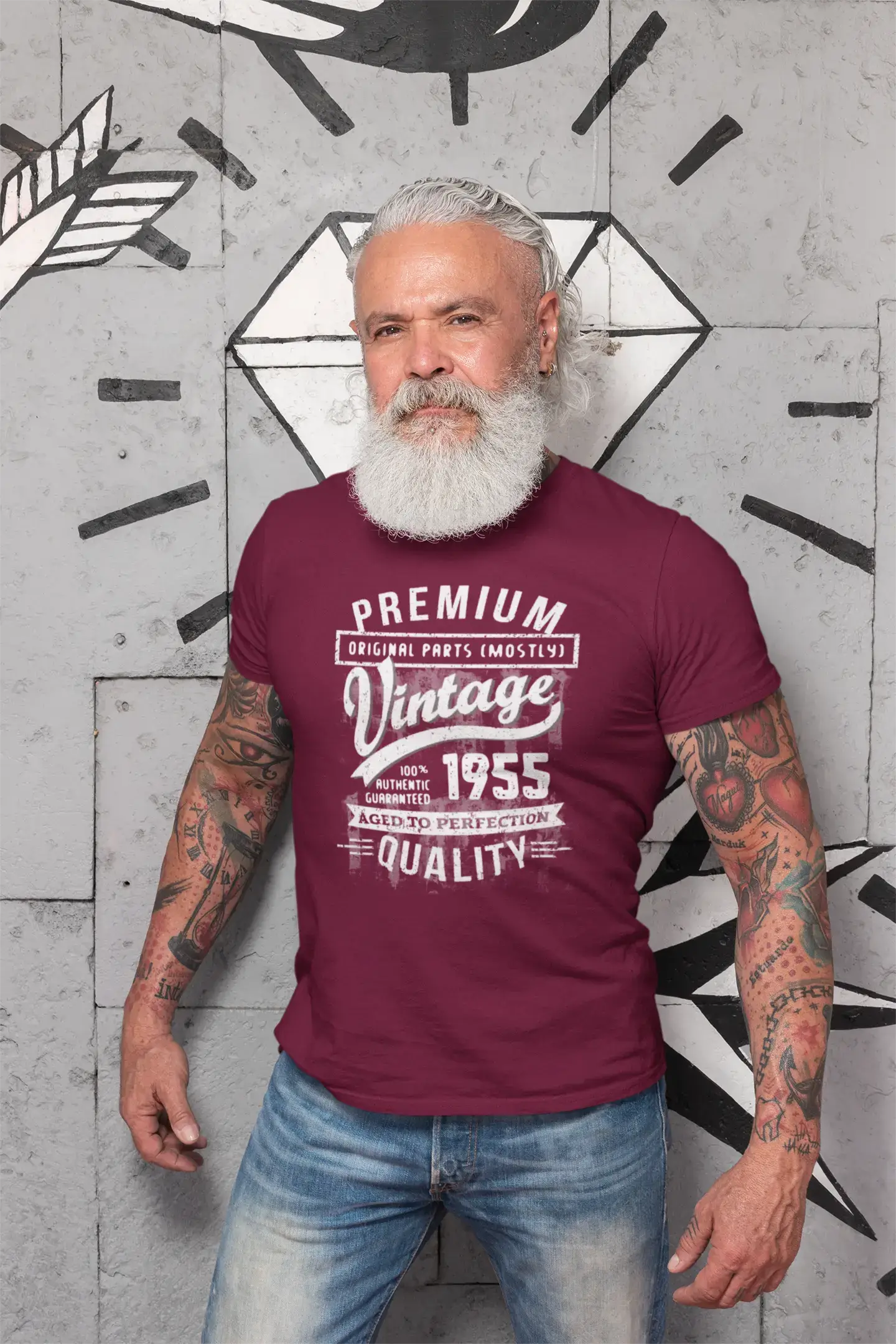 ULTRABASIC - Graphic Men's 1955 Aged to Perfection Birthday Gift T-Shirt
