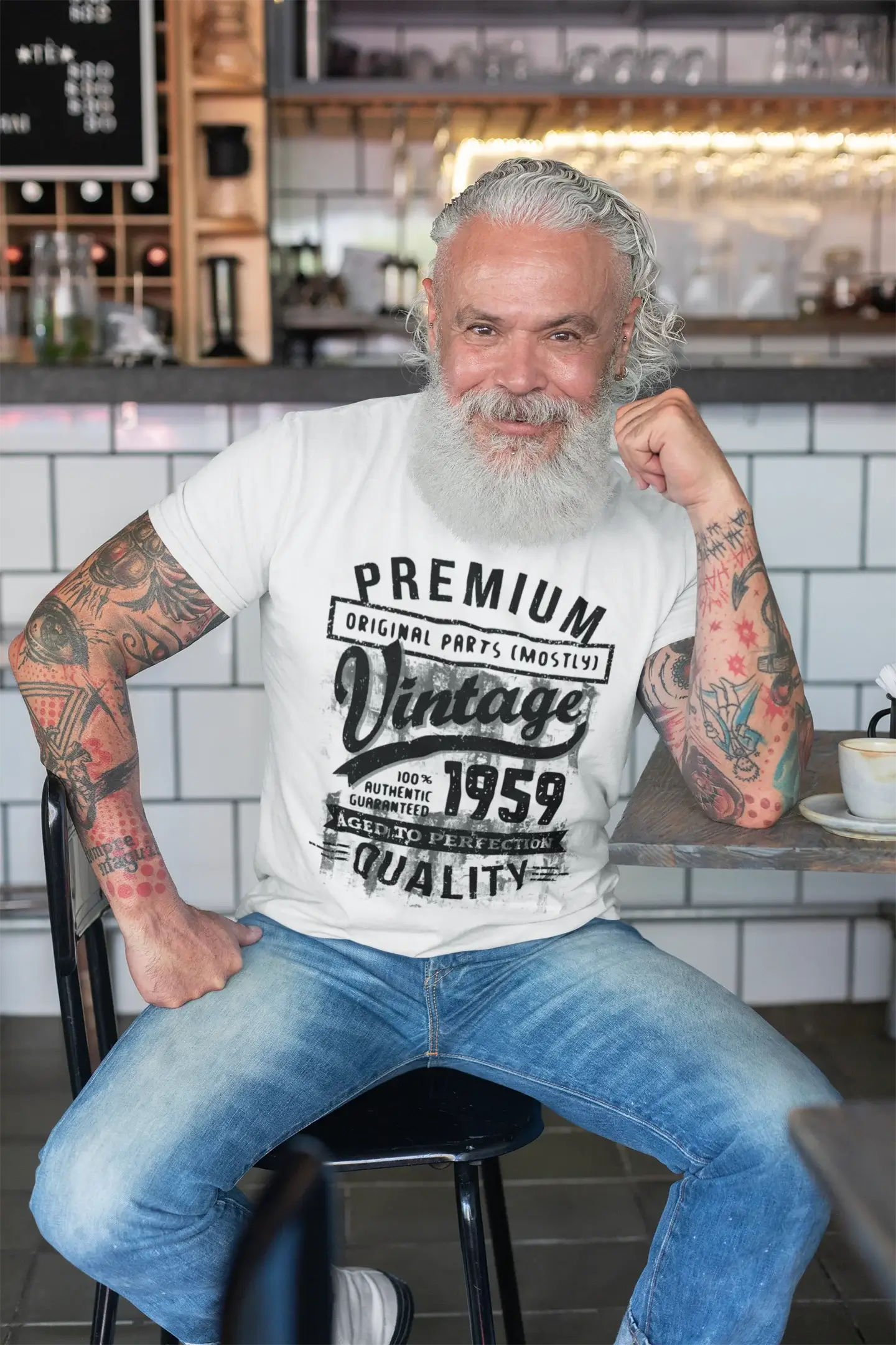ULTRABASIC - Graphic Men's 1959 Aged to Perfection Birthday Gift T-Shirt