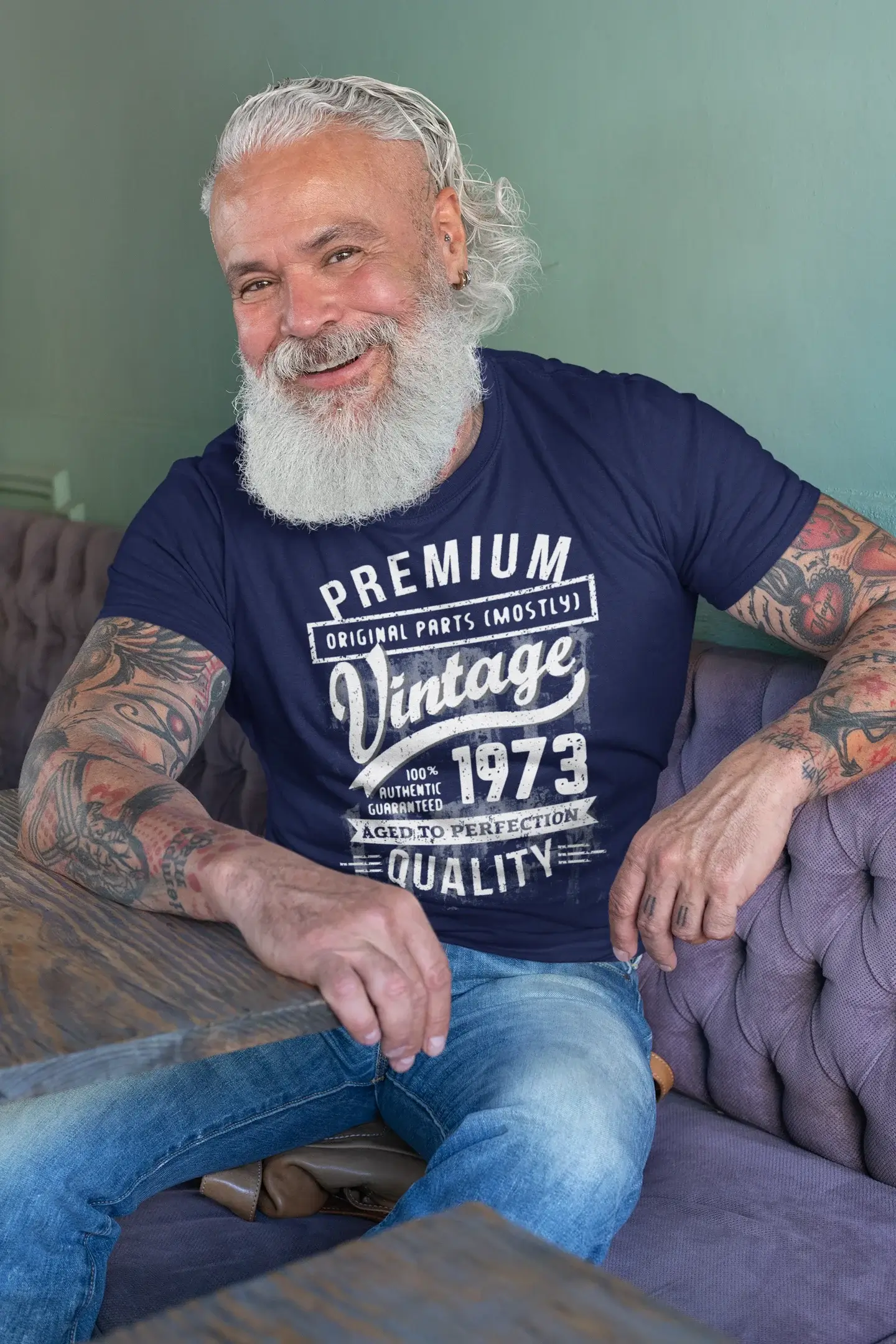 ULTRABASIC - Graphic Men's 1973 Aged to Perfection Birthday Gift T-Shirt