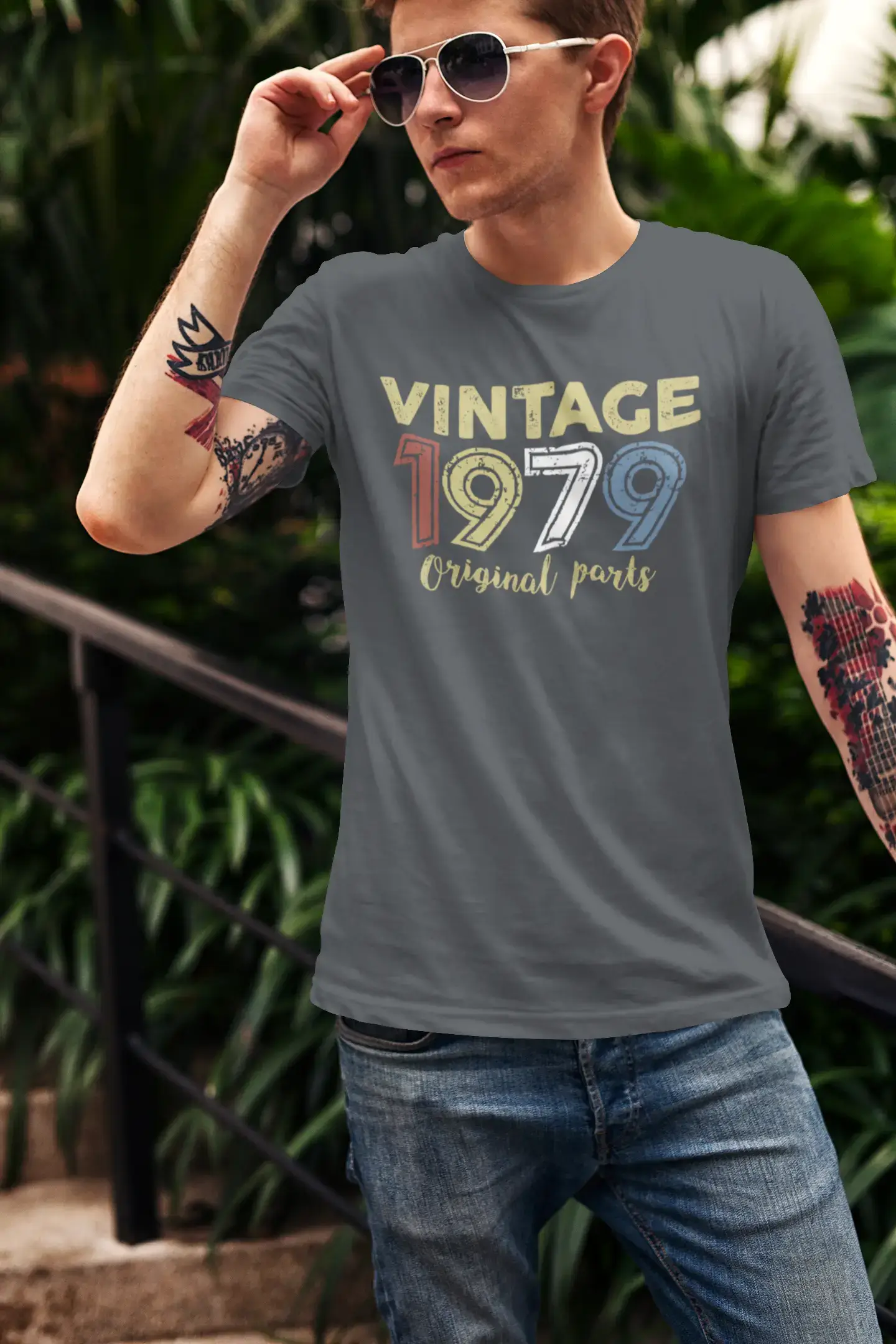 ULTRABASIC - Graphic Printed Men's Vintage 1979 T-Shirt Navy