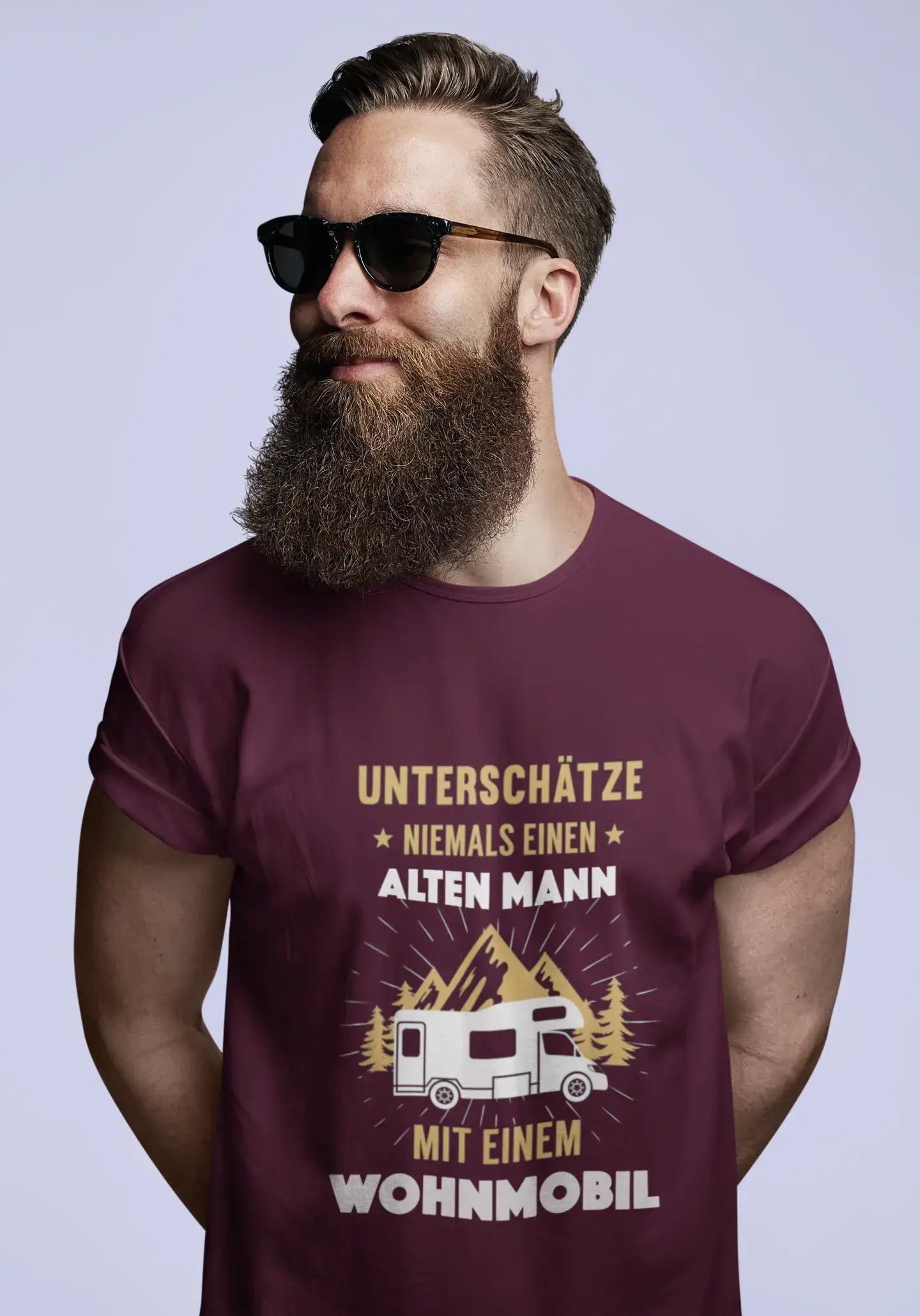 Men's Graphic T-Shirt Unterschätze Niemals Wohnmobil Idea Gift