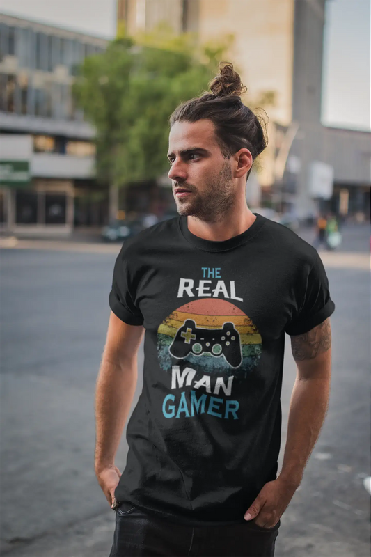 ULTRABASIC Men's T-Shirt Real Men Gamer - Gaming Shirt For Men - Graphic Apparel
