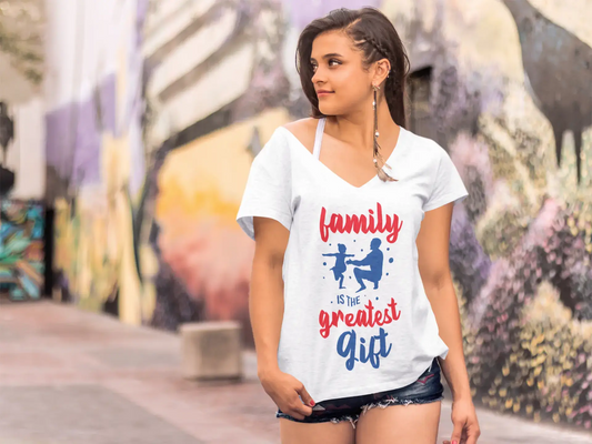 ULTRABASIC Women's T-Shirt Family Is The Greatest Gift - Parenting Life - Mom's Gift