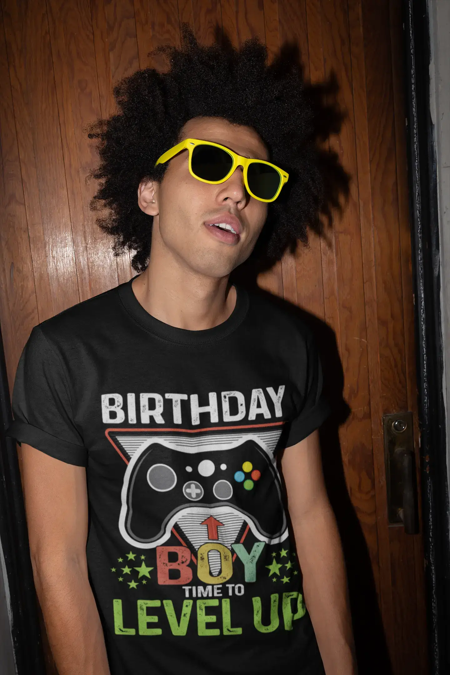 ULTRABASIC Men's Gaming T-Shirt Birthday Boy Level Up - Gamer Tee Shirt