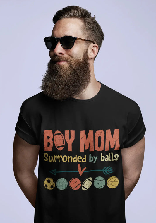ULTRABASIC Herren T-Shirt Boy Mom Surrounded by Balls – Sport-T-Shirt