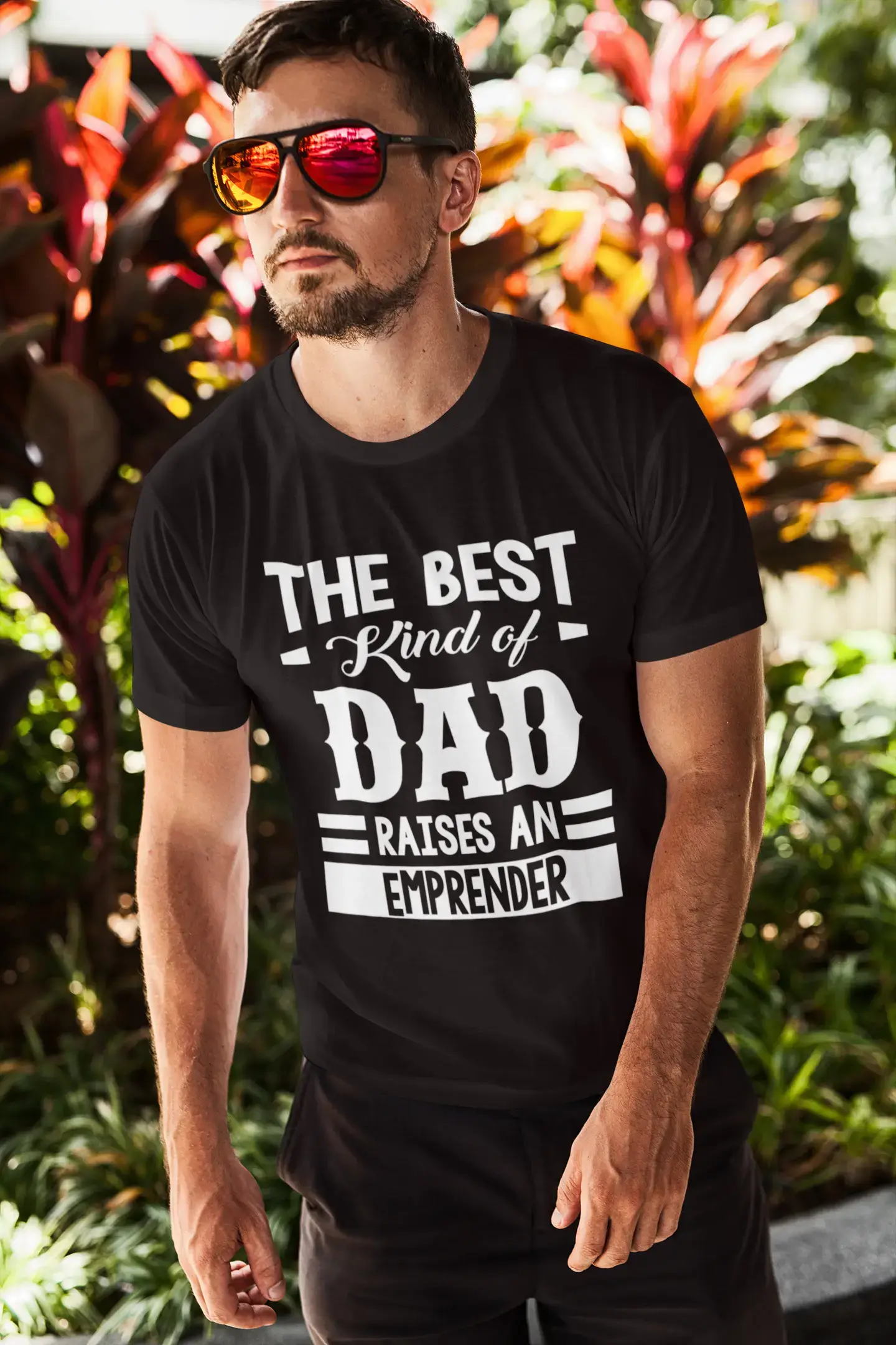 ULTRABASIC Men's Graphic T-Shirt Dad Raises an Emprender