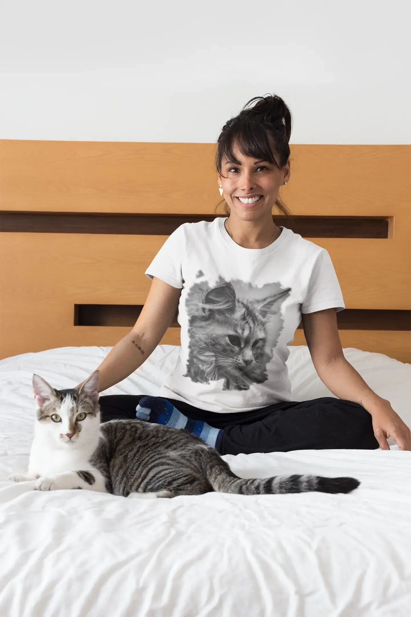 Cat Maine Coon, Tshirt, White Women's T-shirt 00222