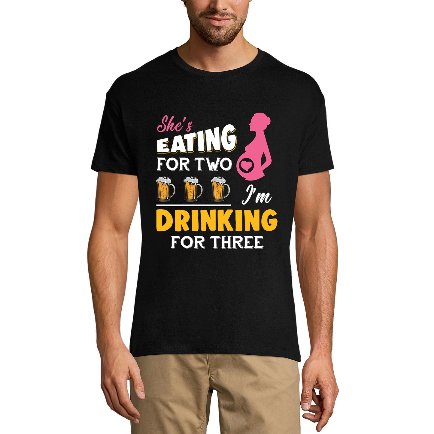 ULTRABASIC Lustiges Herren-T-Shirt „She's Eating For 2 – I'm Drinking For 3“ – Bierliebhaber-Paar-T-Shirt