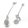 Boucles d'oreilles note de musique, clé de sol couleur argent et strass