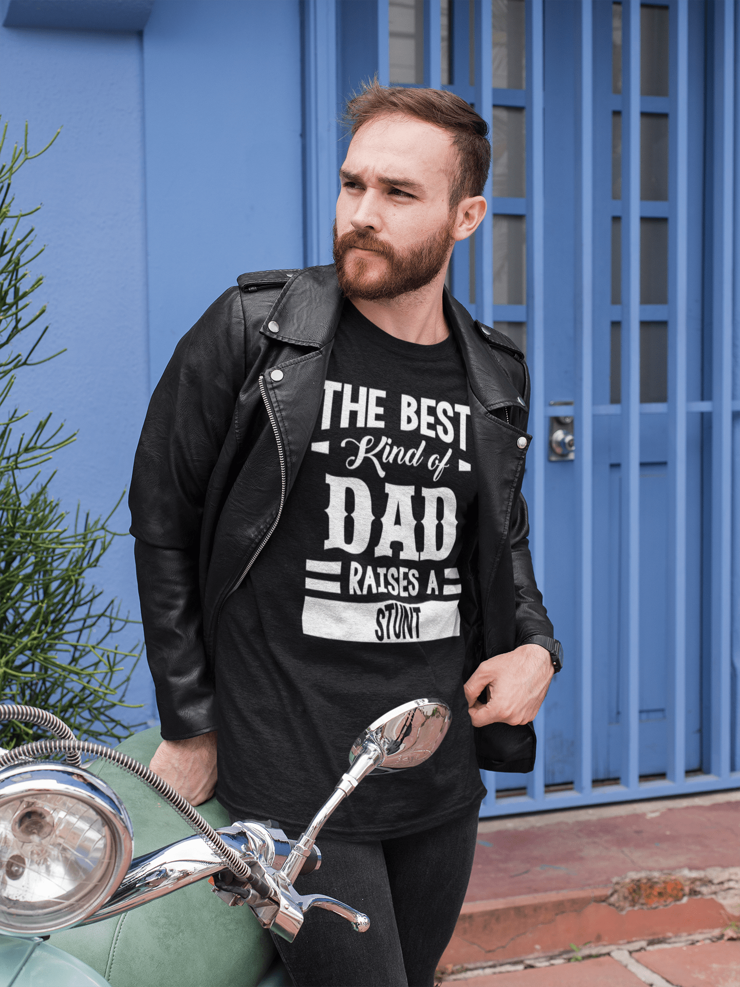 ULTRABASIC Herren-Grafik-T-Shirt „Dad Raises a Stunt“.