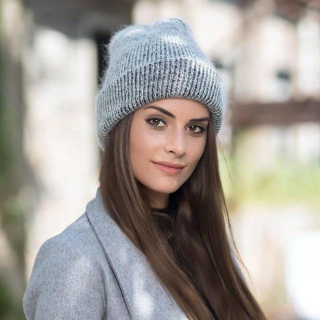 2019 nouveau simple lapin fourrure bonnet chapeau pour femmes hiver Skullies chaud gravité chutes casquette Gorros femme casquette