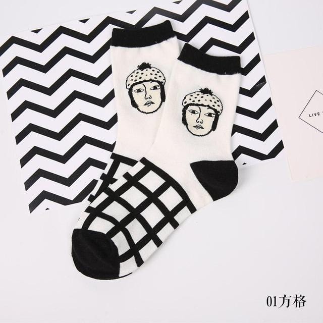 Japan Style Cool Sexy Women Funny Head Patterned Short Socks Cotton Funny Hipster Art Ankle Black and White Style Harajuku Sox