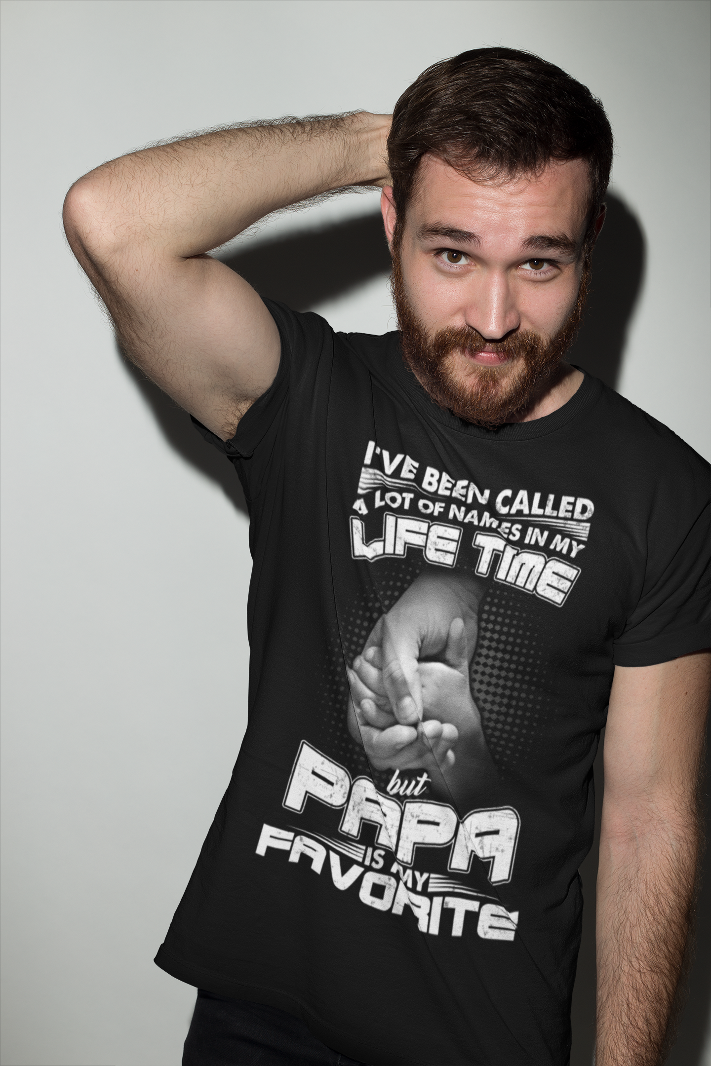 ULTRABASIC Men's Graphic T-Shirt Papa Is My Favorite - Baby Hand - Vintage Shirt