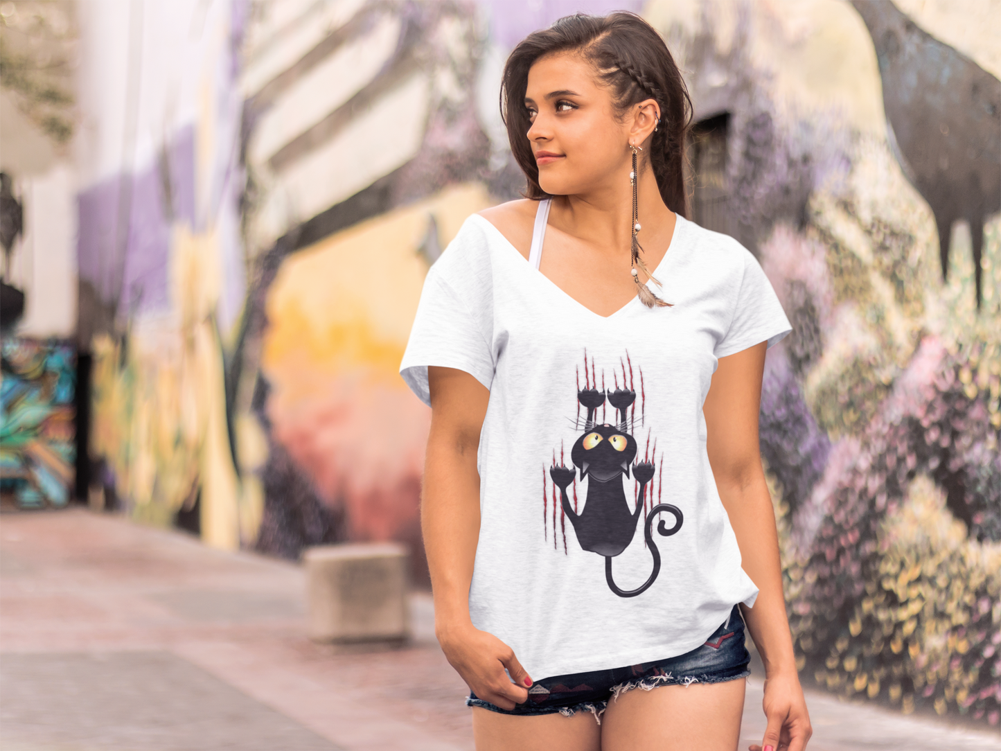 ULTRABASIC Women's T-Shirt Black Cat Stratches - Gift for Cat Lovers