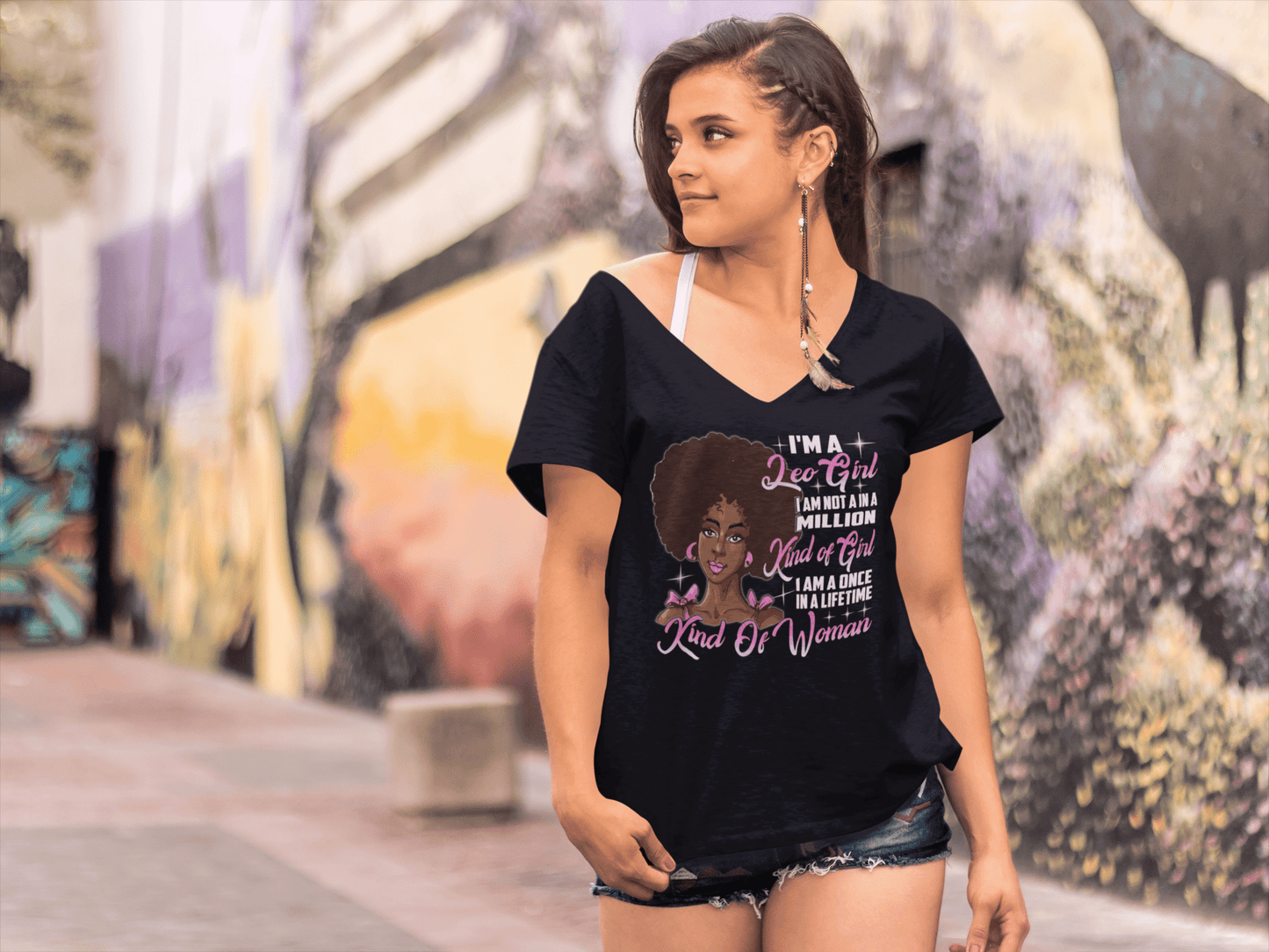 ULTRABASIC Women's T-Shirt I'm a Leo Girl Once in a Lifetime Kind of Women - Birthday Shirt for Ladies